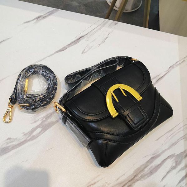 evening bags 2021 all-match high-quality shoulder messenger bag retro portable underarm small square fashionable purses handbags sac
evening bags 2021 all-match high-quality shoulder messenger bag retro portable underarm small square fashionable purses handbags sac