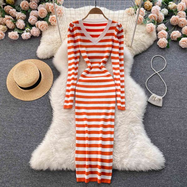 casual dresses vintage singiny stripe women's nightgown long sleeve thin neck pencil winter dress split knit jqol, Black;gray
casual dresses vintage singiny stripe women's nightgown long sleeve thin neck pencil winter dress split knit jqol, Black;gray