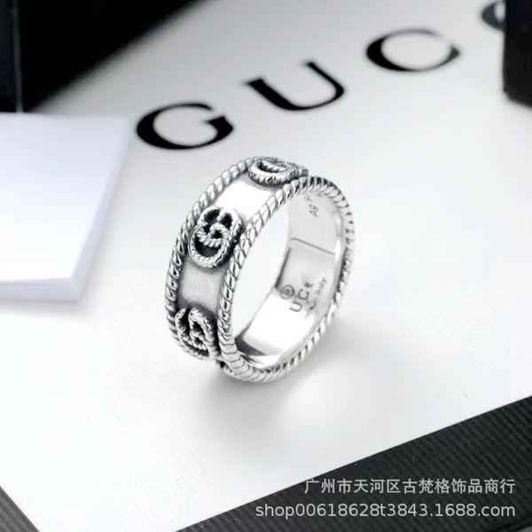 2021 new jewelry double letter hemp thread lace ring 925 silver fashion brand old men's and women's lovers' simple pair ring
2021 new jewelry double letter hemp thread lace ring 925 silver fashion brand old men's and women's lovers' simple pair ring
