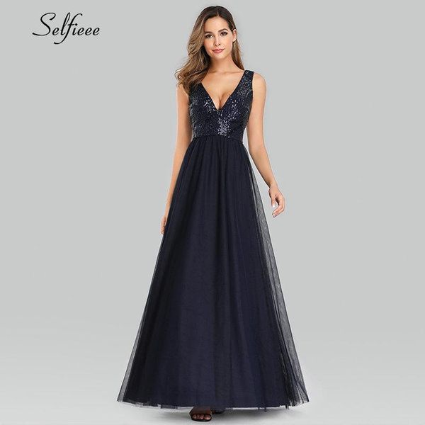 sequined double v-neck women dress for party fashion ladies elegant a-line sleeveless summer robe longue femme 2021 casual dresses, Black;gray
sequined double v-neck women dress for party fashion ladies elegant a-line sleeveless summer robe longue femme 2021 casual dresses, Black;gray