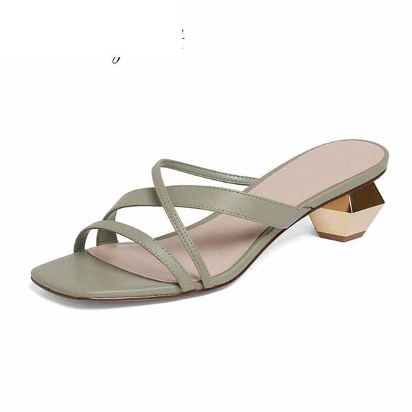 sandals square toe med heels sling back strang style solid simple high fashion young lady slip on women l51, Black
sandals square toe med heels sling back strang style solid simple high fashion young lady slip on women l51, Black