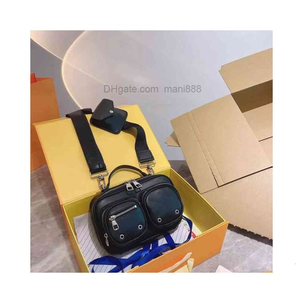 unique bag 21ss women shoulder fashion style letter printing camera styling arrival casual mult-pockets ladies with box
unique bag 21ss women shoulder fashion style letter printing camera styling arrival casual mult-pockets ladies with box