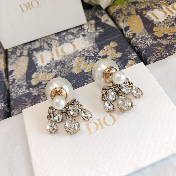 signature signature earrings autumn winter cyber monday high version brass crystal diamond size pearl earrings accessories black friday, Golden
signature signature earrings autumn winter cyber monday high version brass crystal diamond size pearl earrings accessories black friday, Golden
