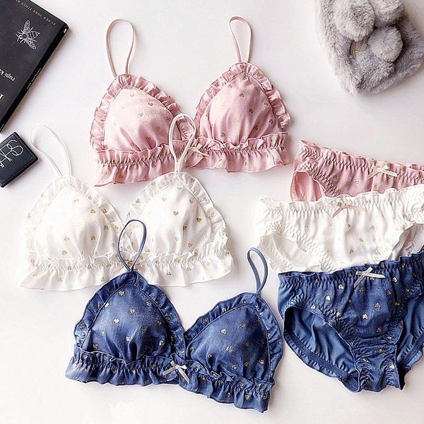 bras sets 2021 japanese style small cup sleep clothes lace brassiere with pad and panties beautiful love underwear bra girls lingerie, Red;black
bras sets 2021 japanese style small cup sleep clothes lace brassiere with pad and panties beautiful love underwear bra girls lingerie, Red;black