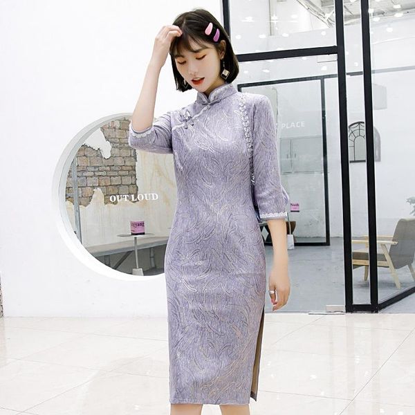 women cheongsam modern style fashion young girl high split qipao long sleeve elegant chinese retro dress female ethnic clothing, Red
women cheongsam modern style fashion young girl high split qipao long sleeve elegant chinese retro dress female ethnic clothing, Red