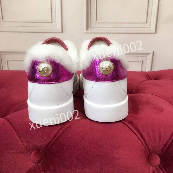 2022 designer luxury sneakers men women boots reflective casual shoes party velvet calfskin mixed fiber 34-45 hc200905, Black
2022 designer luxury sneakers men women boots reflective casual shoes party velvet calfskin mixed fiber 34-45 hc200905, Black