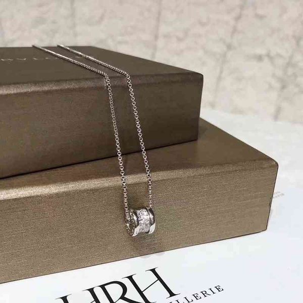the new baojia cnc waist necklace small s925 silver plated 18k rose gold diamond clavicle chain live broadcast
the new baojia cnc waist necklace small s925 silver plated 18k rose gold diamond clavicle chain live broadcast