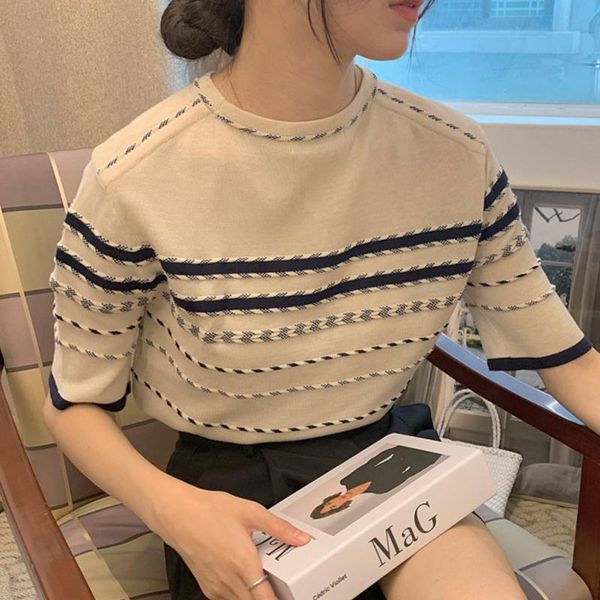 women's t-shirt 2021 korean fashion wild casual o neck color contrast stripe design loose short-sleeved sweater women, White
women's t-shirt 2021 korean fashion wild casual o neck color contrast stripe design loose short-sleeved sweater women, White