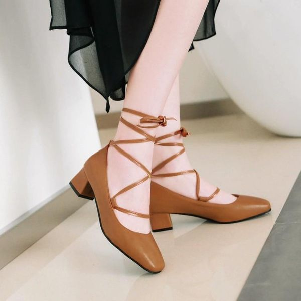 dress shoes oversized ladies high heels women woman pumps frenulum pure color high-heeled single, Black
dress shoes oversized ladies high heels women woman pumps frenulum pure color high-heeled single, Black