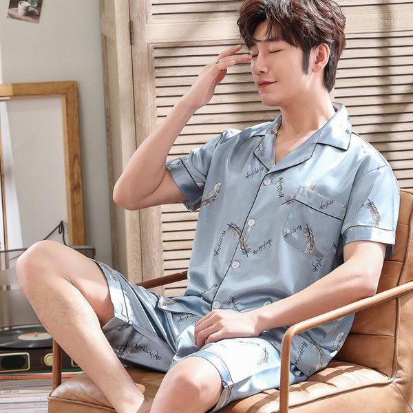 summer autumn men satin silk pajamas sets of t-shirt & shorts print male pijama sleepwear buttons closure brand spring men's, Black;brown
summer autumn men satin silk pajamas sets of t-shirt & shorts print male pijama sleepwear buttons closure brand spring men's, Black;brown