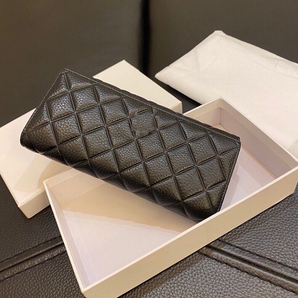 designer luxury bags mini purse handbags wallets fashion brand different colors various styles high-quality genuine leather with original bo, Red;black
designer luxury bags mini purse handbags wallets fashion brand different colors various styles high-quality genuine leather with original bo, Red;black