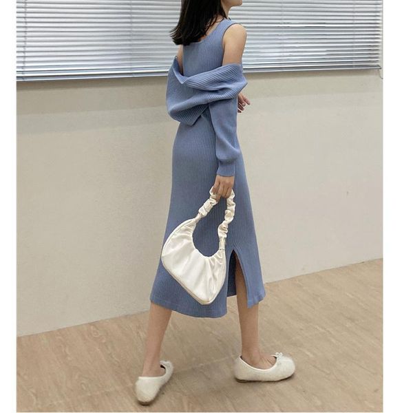 casual dresses spring and autumn 2021 korean style slim-fit knitted suspender dress women's inverness two-piece suit, Black;gray
casual dresses spring and autumn 2021 korean style slim-fit knitted suspender dress women's inverness two-piece suit, Black;gray