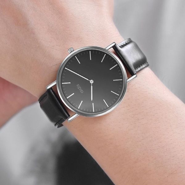 wristwatches 2021 couple watch quartz casual simple leather strap mens waterproof watches ladies women wristwatch, Slivery;brown
wristwatches 2021 couple watch quartz casual simple leather strap mens waterproof watches ladies women wristwatch, Slivery;brown