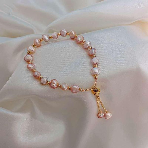 korean style simulation pearl bracelet for woman luxury zircon bee pendant jewelry gifts charm bracelets, Golden;silver
korean style simulation pearl bracelet for woman luxury zircon bee pendant jewelry gifts charm bracelets, Golden;silver