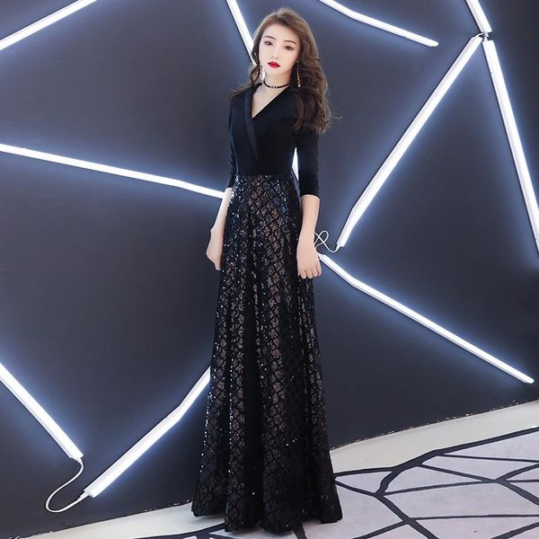 office lady elegant v-neck banquet gown temperament long prom dresses black exquisite sequins trim formal party dress s-xxl ethnic clothing, Red
office lady elegant v-neck banquet gown temperament long prom dresses black exquisite sequins trim formal party dress s-xxl ethnic clothing, Red