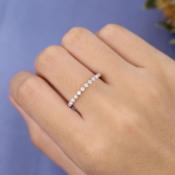 wedding rings 2021 trendy modern women slim ring silver inlay zircon bride thin girl fine anniversary jewelry, Slivery;golden
wedding rings 2021 trendy modern women slim ring silver inlay zircon bride thin girl fine anniversary jewelry, Slivery;golden