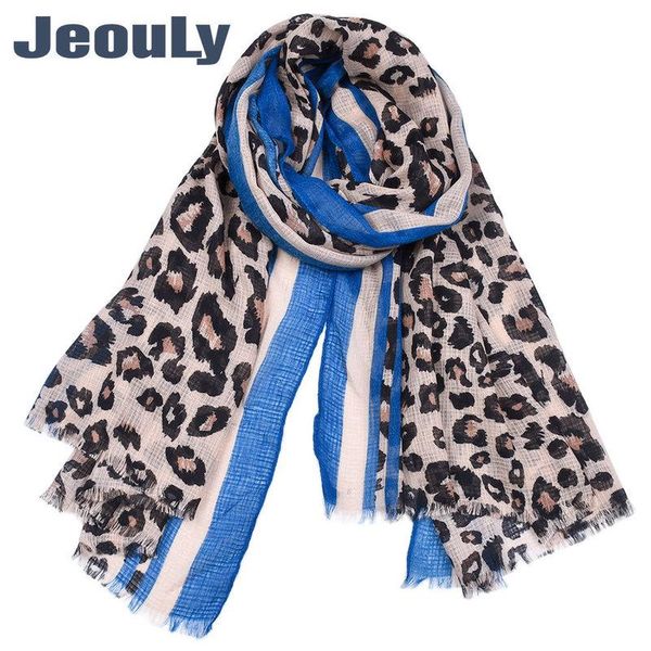 scarves the 2021 satin cotton and linen scarf leopard frame classic shawl wholesale printing ms. qiu dong, Blue;gray
scarves the 2021 satin cotton and linen scarf leopard frame classic shawl wholesale printing ms. qiu dong, Blue;gray