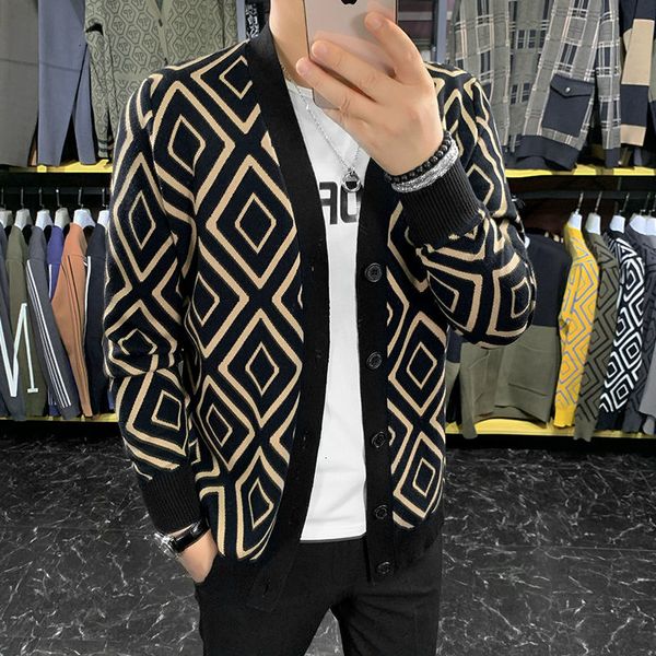 men's tracksuits yellow plaid to fashion men's cardigan, korean contrast striped sweater, black large jacket, Gray
men's tracksuits yellow plaid to fashion men's cardigan, korean contrast striped sweater, black large jacket, Gray