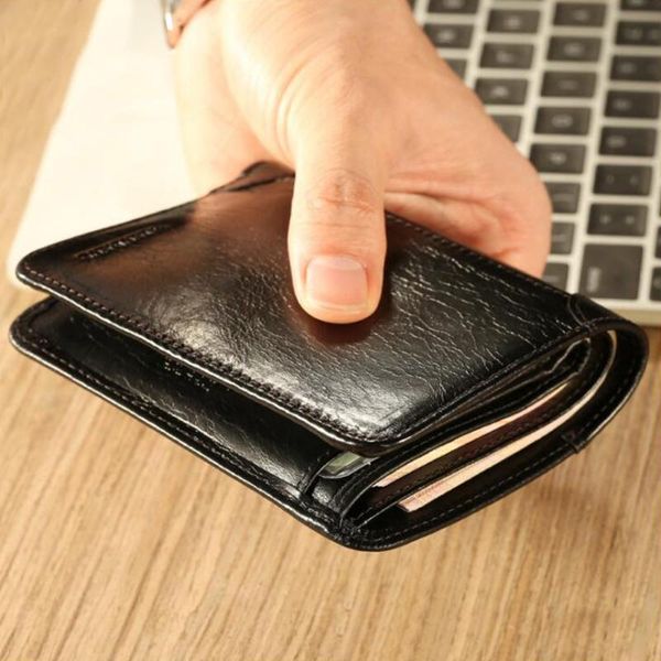 wallets man classic style solid color genuine leather wallet male casual square short mini purse card holder high quality, Red;black
wallets man classic style solid color genuine leather wallet male casual square short mini purse card holder high quality, Red;black