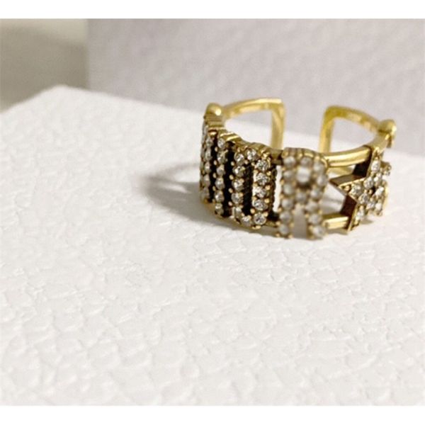 70% off outlet online new open letter ring women's small pearl with diamond star ring, independent, Silver
70% off outlet online new open letter ring women's small pearl with diamond star ring, independent, Silver