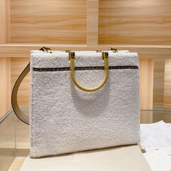 designer handbag tote bag fashion shoulder bags bag luxury messenger bags large capacity fur luxury goods tote bag
designer handbag tote bag fashion shoulder bags bag luxury messenger bags large capacity fur luxury goods tote bag