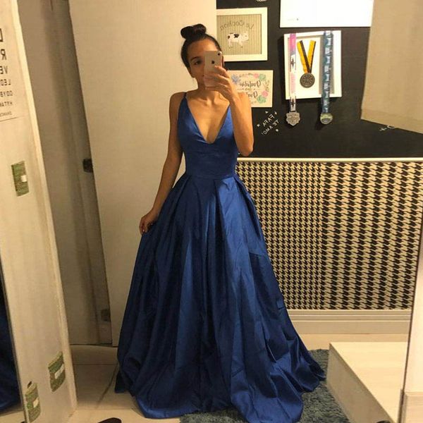 satin deep v-neck prom dresses woman formal evening party gowns robes de soiree, Black
satin deep v-neck prom dresses woman formal evening party gowns robes de soiree, Black