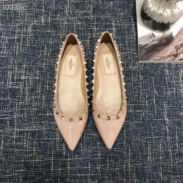 2021 good quality fashion women luxurys designers shoes designer sandals womens luxury high heels sandal dress shoess with box size 35-41 -h, Black
2021 good quality fashion women luxurys designers shoes designer sandals womens luxury high heels sandal dress shoess with box size 35-41 -h, Black