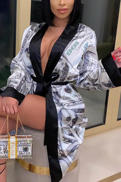 women's sleepwear 2021 women printing robes dress long sleeve bandage bodycon dresses lace up waist ladies homewear, Black;red
women's sleepwear 2021 women printing robes dress long sleeve bandage bodycon dresses lace up waist ladies homewear, Black;red