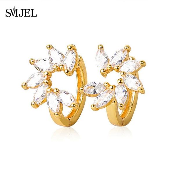 luxury gold color hoop earrings flower cluster clear crystal zirconia earring for women wedding ear jewelry brincos & huggie, Golden;silver
luxury gold color hoop earrings flower cluster clear crystal zirconia earring for women wedding ear jewelry brincos & huggie, Golden;silver