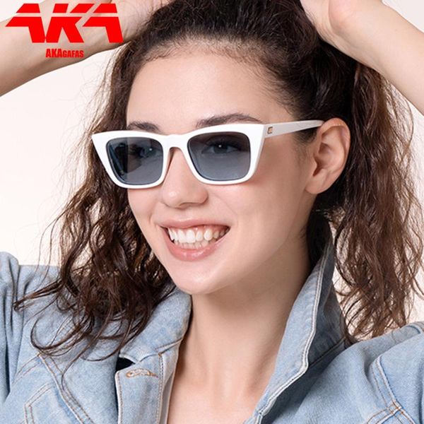 akagafas cat eye sunglasses women retro gradient shades glasses cateye gafas de sol mujer luxury classic brand for, White;black
akagafas cat eye sunglasses women retro gradient shades glasses cateye gafas de sol mujer luxury classic brand for, White;black