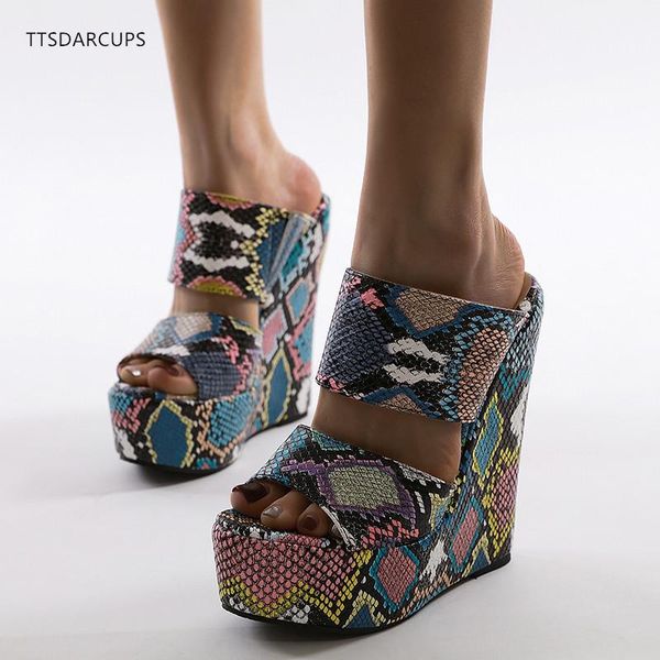 european american style individual color snake pattern high heel 16cm waterproof 7cm slope large size 35-42 sandals, Black
european american style individual color snake pattern high heel 16cm waterproof 7cm slope large size 35-42 sandals, Black
