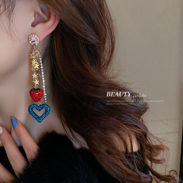 silver stud rhinestone-encrusted strawberry love star tassel earrings european and american fashion retro long earrings personalized tempera, Golden
silver stud rhinestone-encrusted strawberry love star tassel earrings european and american fashion retro long earrings personalized tempera, Golden