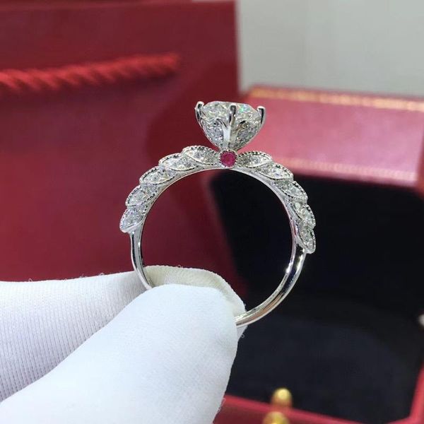 cluster rings pure natural moissanite stone diamond zircon gemstone solid sterling silver ring for women real 925 jewelry bizuterias, Golden;silver
cluster rings pure natural moissanite stone diamond zircon gemstone solid sterling silver ring for women real 925 jewelry bizuterias, Golden;silver