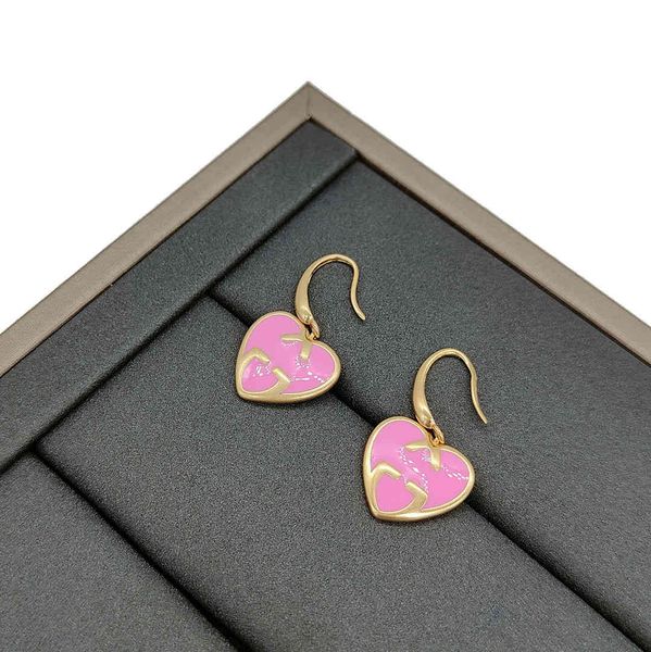 70% off luxury jewelry new love simple fashion temperament earrings female brass material jewelry factory live with goods, Golden
70% off luxury jewelry new love simple fashion temperament earrings female brass material jewelry factory live with goods, Golden