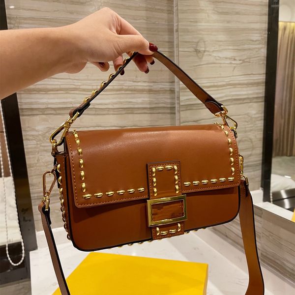 luxury designer purse shoulder bags totes cross body different colors genuine leather high-quality various styles fashion brand with origina
luxury designer purse shoulder bags totes cross body different colors genuine leather high-quality various styles fashion brand with origina