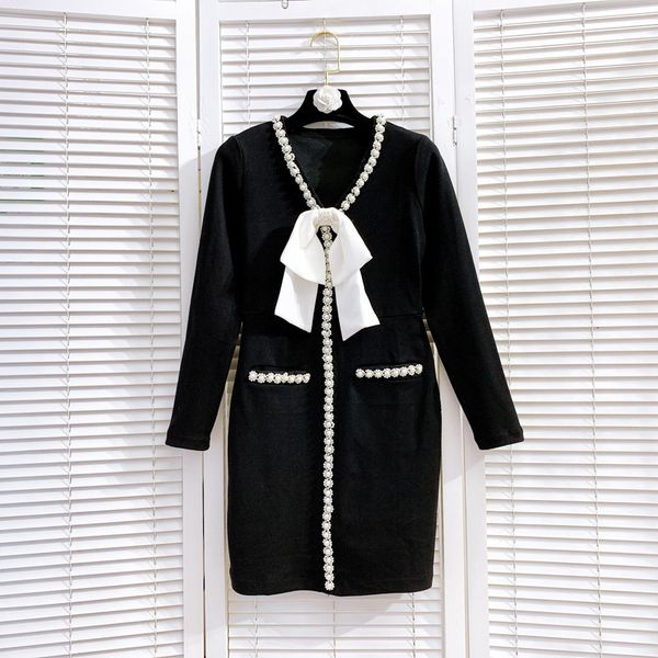 dress 2021 winter style v-neck detachable bow beaded long-sleeved knitted ttu3, Black;gray
dress 2021 winter style v-neck detachable bow beaded long-sleeved knitted ttu3, Black;gray