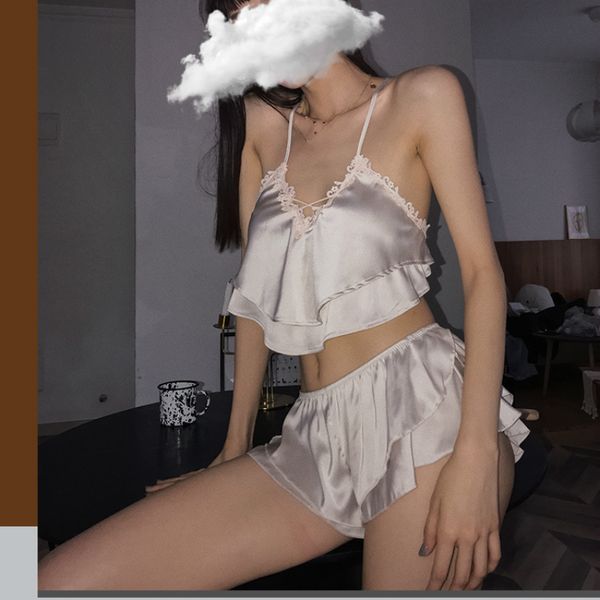 backless floral pajamas for women ice silk suspender and shorts lovely 2pcs pajama set home clothes dropshipping, Black;white
backless floral pajamas for women ice silk suspender and shorts lovely 2pcs pajama set home clothes dropshipping, Black;white