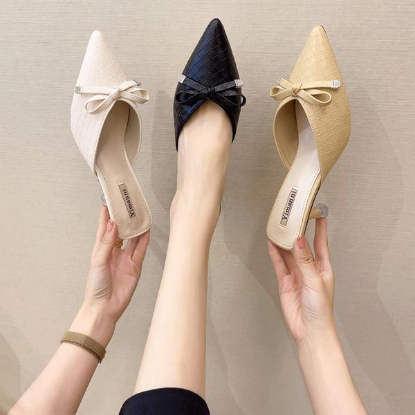 shoes woman 2021 slippers casual med cover toe pantofle thin heels luxury pu fabric fashion rome rubber slides casu, Black
shoes woman 2021 slippers casual med cover toe pantofle thin heels luxury pu fabric fashion rome rubber slides casu, Black
