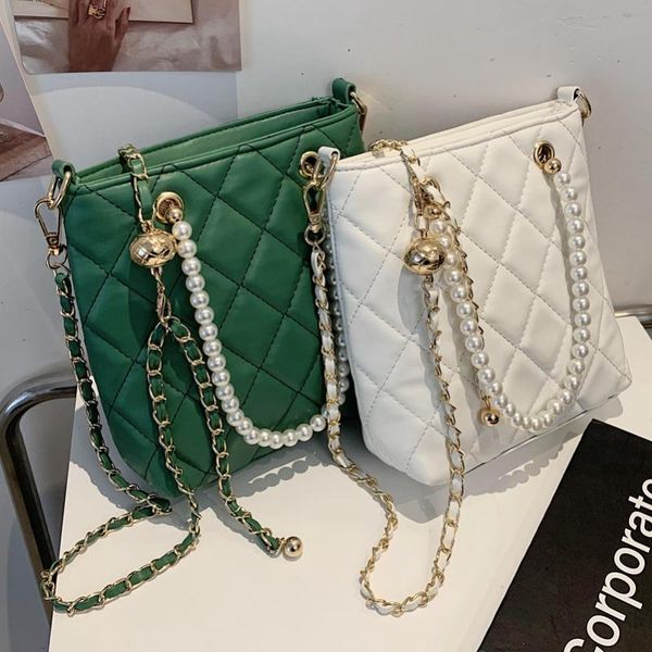 evening bags brand designer ladies rhombic chain bag 2021 trendy all-match shoulder -selling casual portable messenger bucket
evening bags brand designer ladies rhombic chain bag 2021 trendy all-match shoulder -selling casual portable messenger bucket