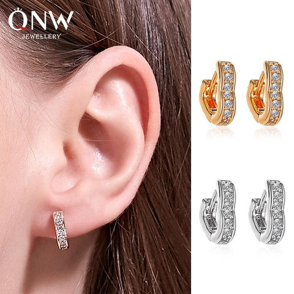 korean fashion hollow heart shaped earrings zircon love ear buckle stud, Golden;silver
korean fashion hollow heart shaped earrings zircon love ear buckle stud, Golden;silver