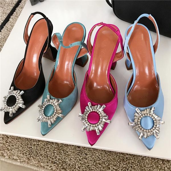 dress shoes 2021 blue red women pumps silk satin pointy toe rhinestone crystal high heels ladies slip on wedding sandal, Black
dress shoes 2021 blue red women pumps silk satin pointy toe rhinestone crystal high heels ladies slip on wedding sandal, Black