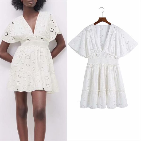 summer casual elegant mini za womens dresses short sleeve hollow out v neck female party street lining oyk2563, Black;gray
summer casual elegant mini za womens dresses short sleeve hollow out v neck female party street lining oyk2563, Black;gray