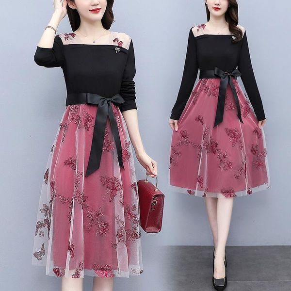 casual dresses long sleeve butterfly embroidery mesh patchwork high waist knee length dress women autumn plus size slim bow female 5xl, Black;gray
casual dresses long sleeve butterfly embroidery mesh patchwork high waist knee length dress women autumn plus size slim bow female 5xl, Black;gray