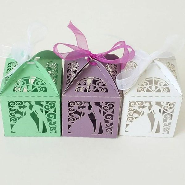 gift wrap 50pcs/set european wedding groom bride laser hollow candy box with ribbon baby shower party supplies 2021
gift wrap 50pcs/set european wedding groom bride laser hollow candy box with ribbon baby shower party supplies 2021