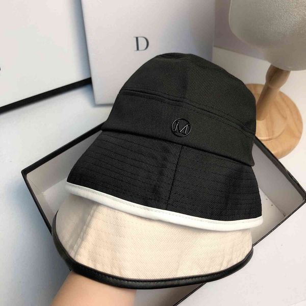 autumn new m fisherman's hat outdoor travel sunscreen thin basin hat designer fashion men's and women's leisure hat, Black;white
autumn new m fisherman's hat outdoor travel sunscreen thin basin hat designer fashion men's and women's leisure hat, Black;white