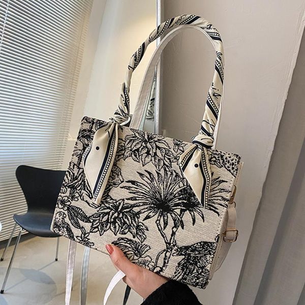 evening bags women canvas handbags shoulder designer embroidery female tote messenger bag casual ladies crossbody
evening bags women canvas handbags shoulder designer embroidery female tote messenger bag casual ladies crossbody