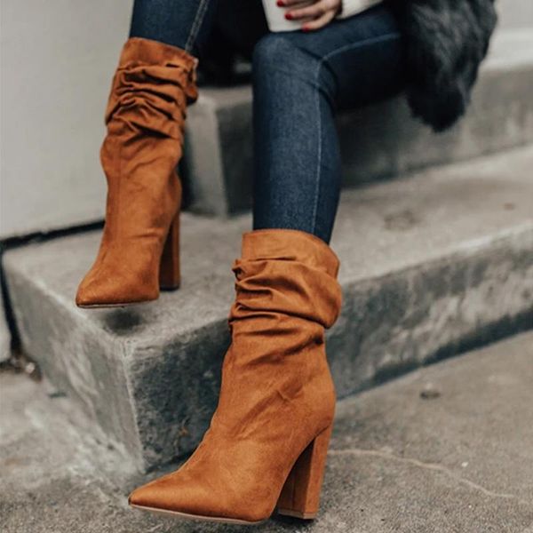 winter european and american style pointed head side zipper high heel women's large short boots ankle, Black
winter european and american style pointed head side zipper high heel women's large short boots ankle, Black