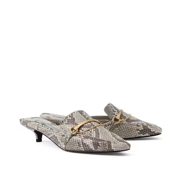 flat bottom small thin heel sandals women's summer style half drag chain decorative buckle muller women's shoes, Black
flat bottom small thin heel sandals women's summer style half drag chain decorative buckle muller women's shoes, Black
