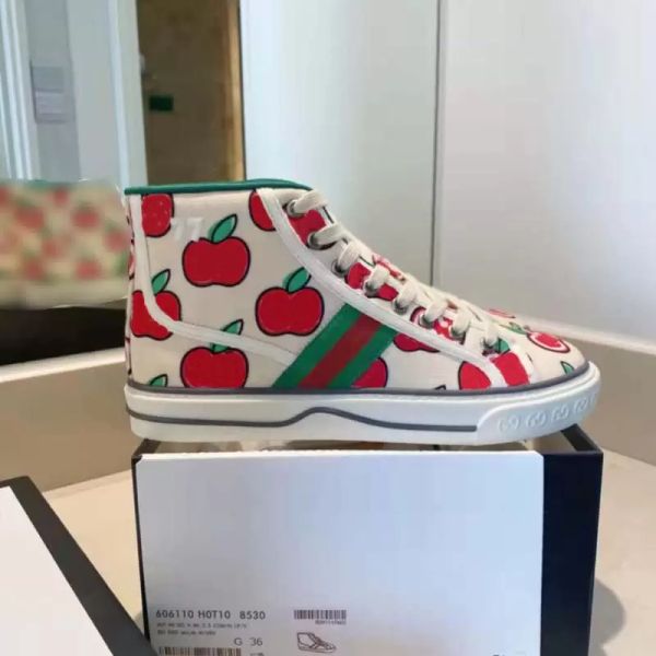 man women casual shoes travel embroidered vintage lace-up sneaker canvas fashion lady designer running trainers letters woman shoe flat prin, Black 
man women casual shoes travel embroidered vintage lace-up sneaker canvas fashion lady designer running trainers letters woman shoe flat prin, Black