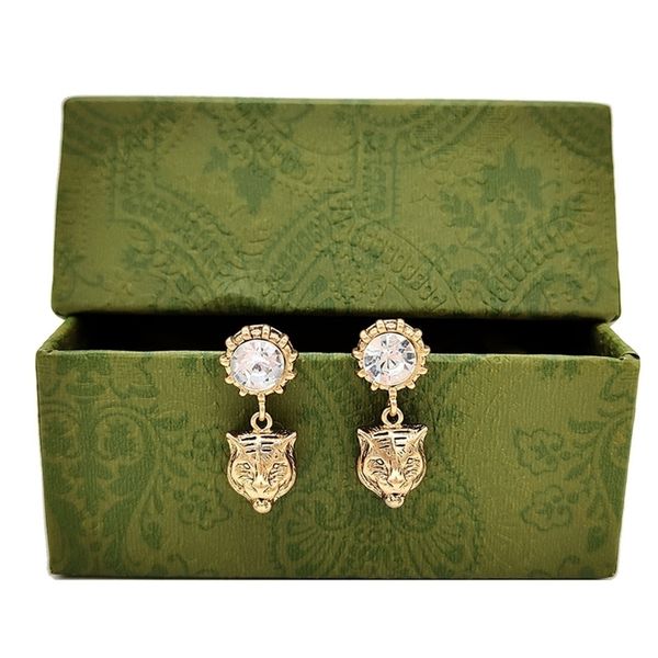 88% off wholesale store 2022 earrings new simple zircon brass female silver needle, Golden
88% off wholesale store 2022 earrings new simple zircon brass female silver needle, Golden